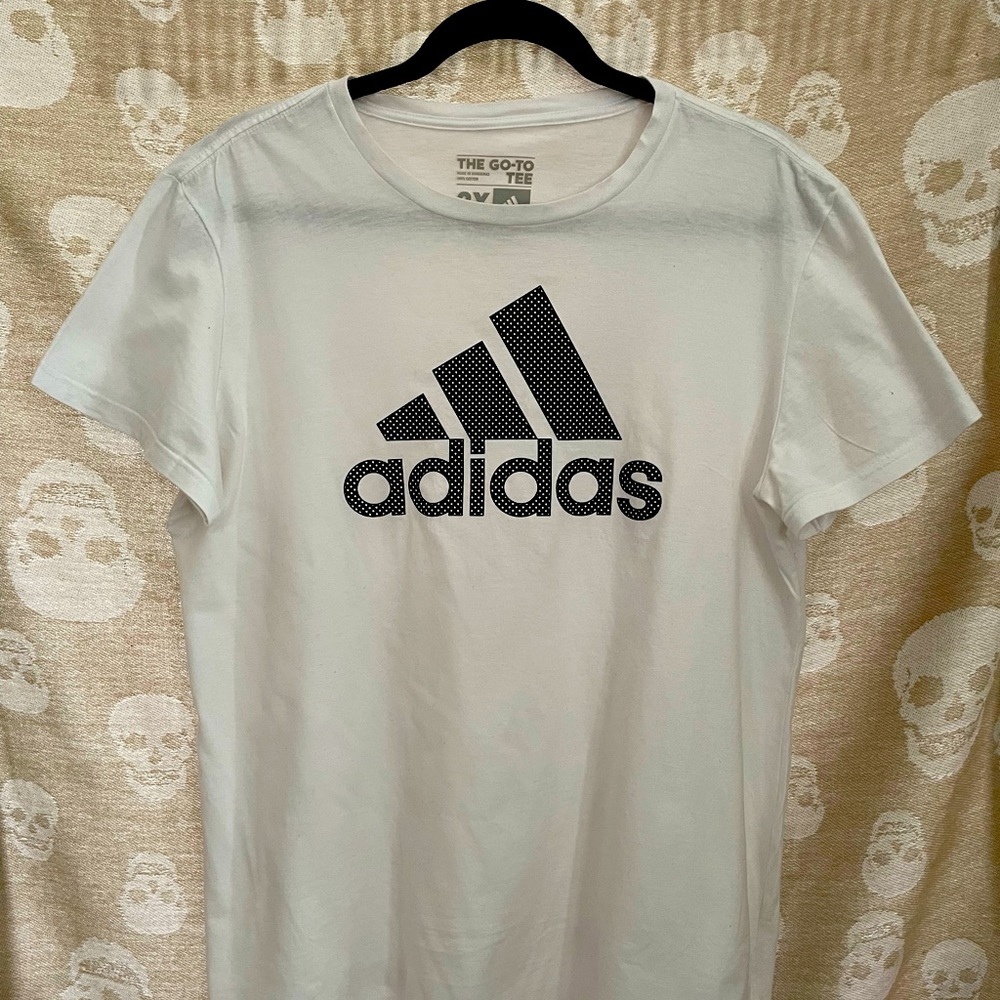 XXL WHITE ADIDAS TEE